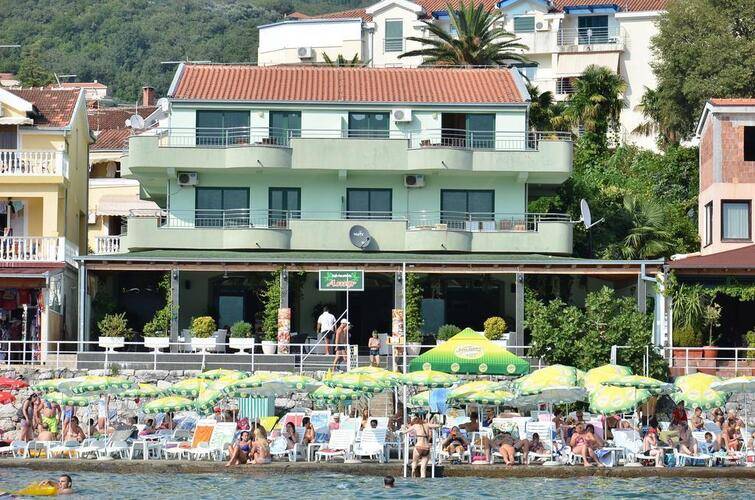 Apartments Amor