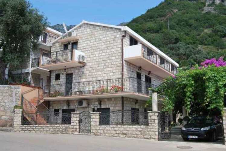 Apartment Kentera