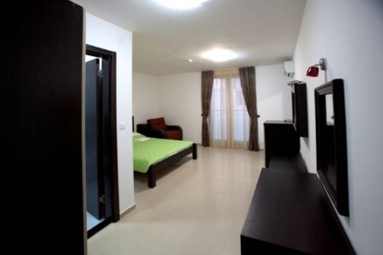 Apartment Lux Tri Ribara