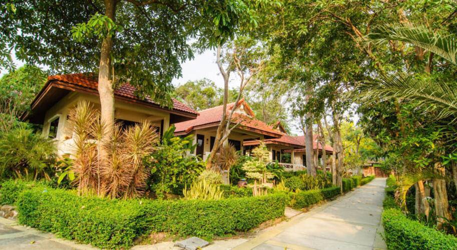 Grand View Ao Cho Hideaway