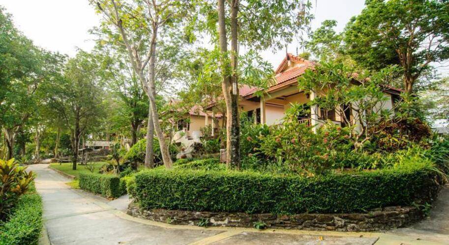 Grand View Ao Cho Hideaway