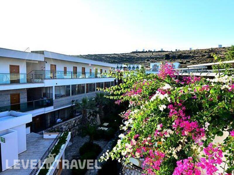 Фотография Tropicana Beach Hotel