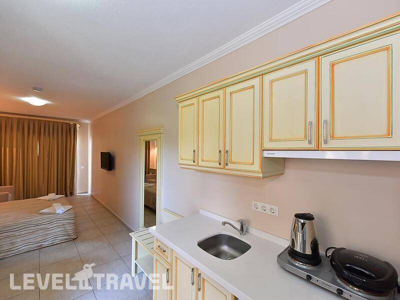 Фотография Tropicana Beach Hotel