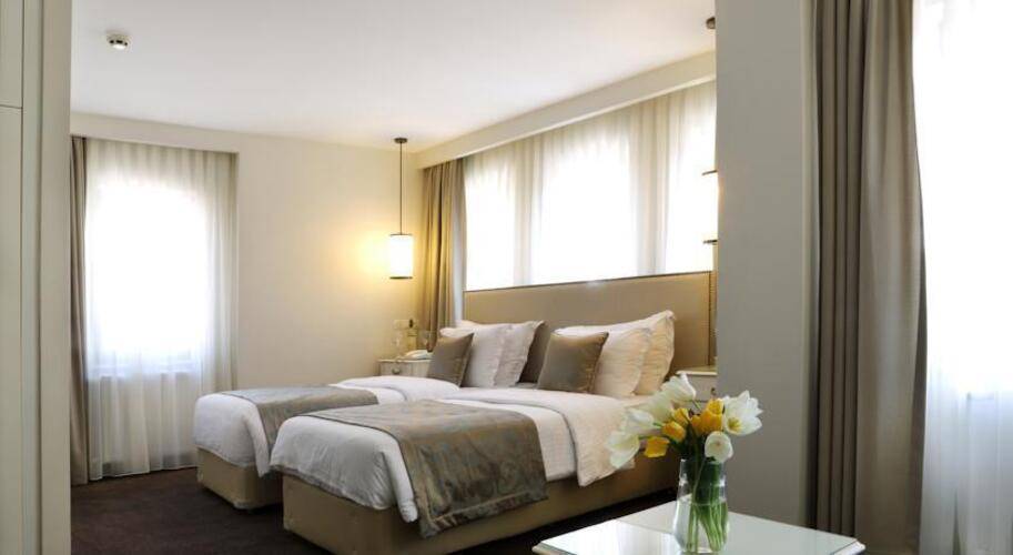 Taxim Town Hotel