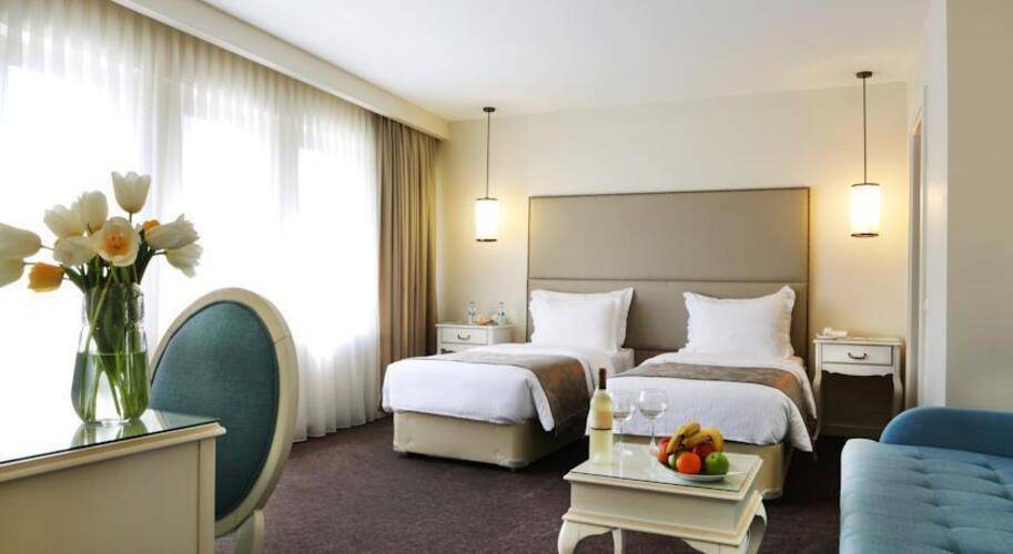 Taxim Town Hotel