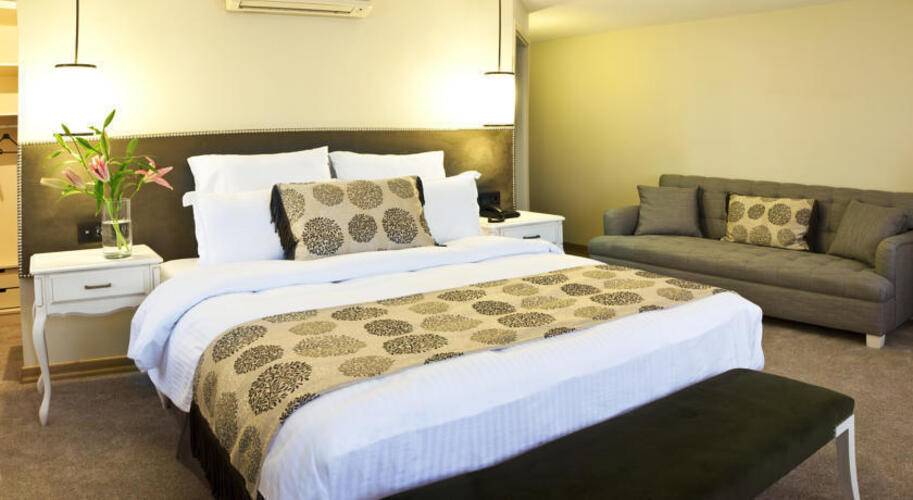 Taxim Town Hotel