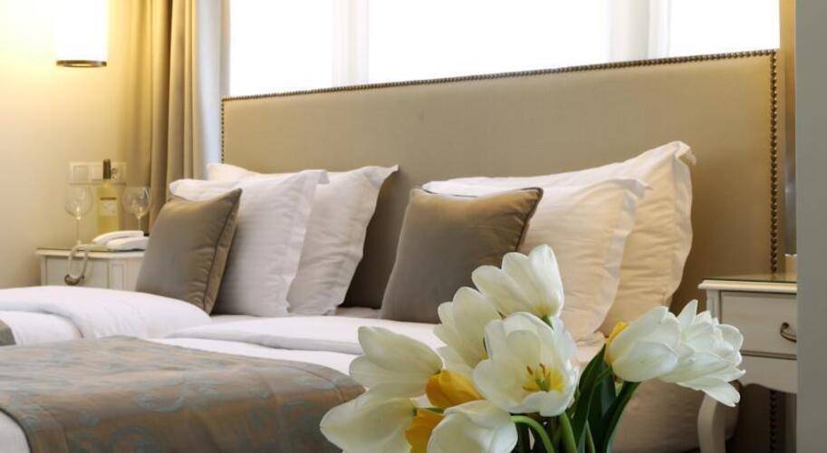 Taxim Town Hotel