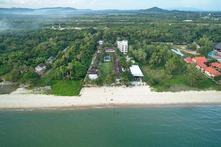 Bandara On Sea Hotel