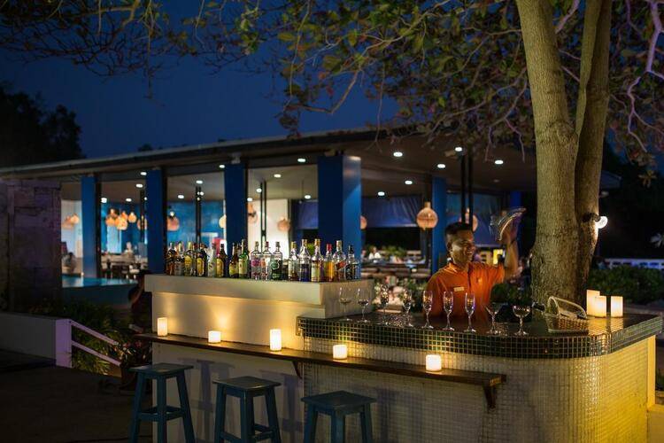 Bandara On Sea Hotel