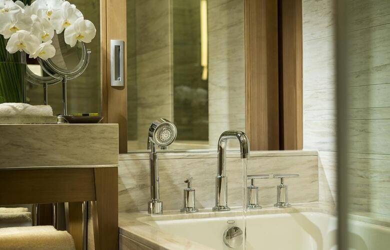 Intercontinental Nha Trang Hotel