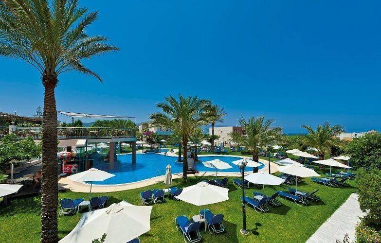 Selini Suites