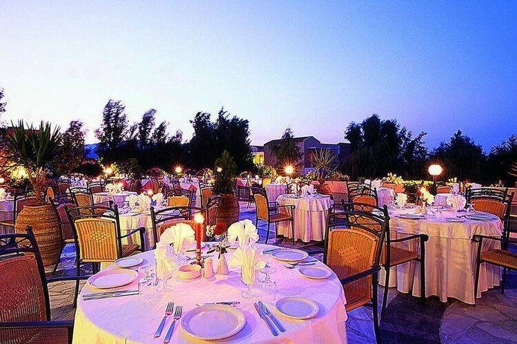 Selini Suites