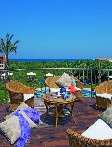 Selini Suites