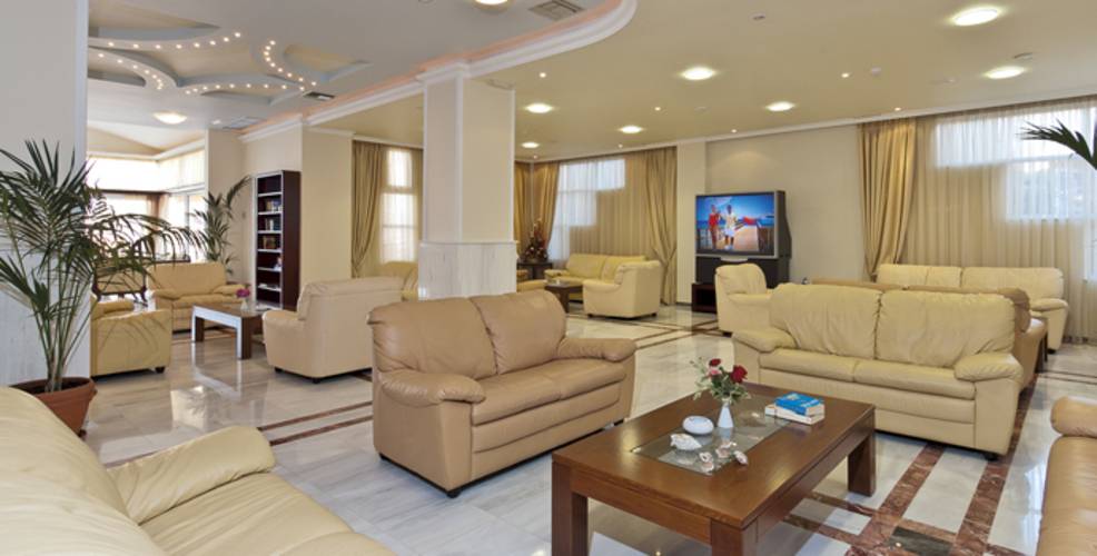 Selini Suites