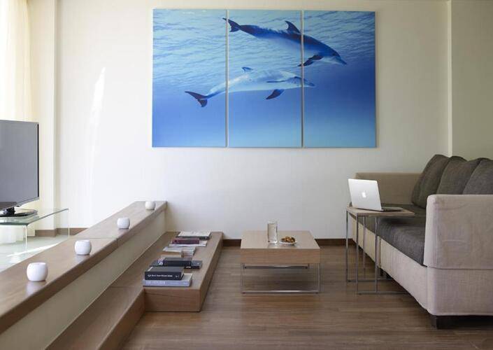 Kyma Suites Beach Hotel