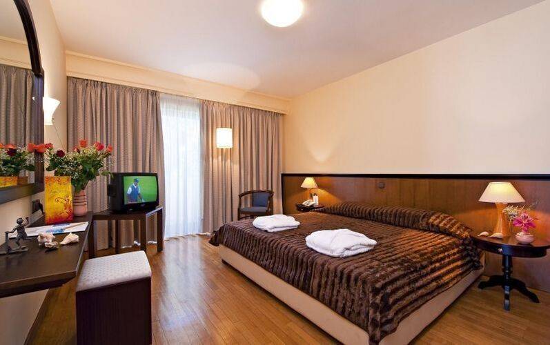 Fodele Beach Waterpark Holiday Resort