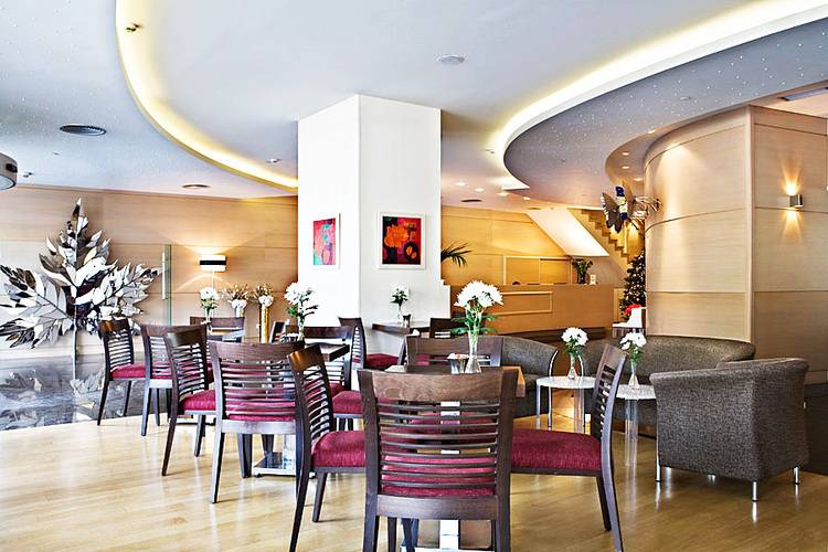 Amalia Hotel