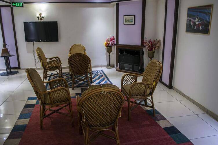 Hali Hotel