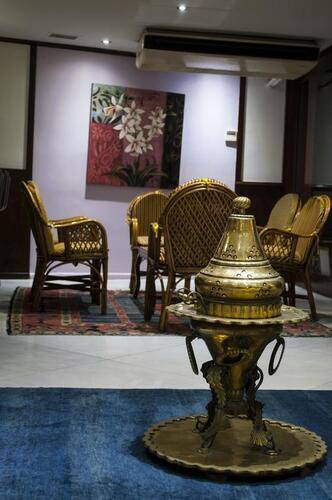 Hali Hotel