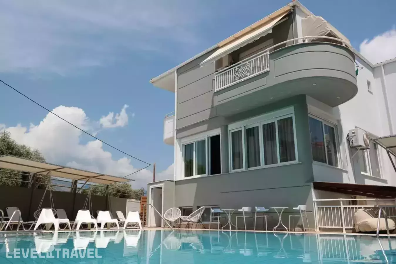 Discovery Hotel