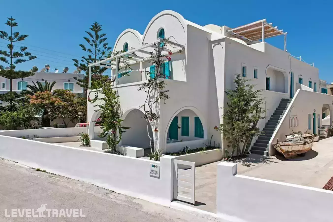 Nissia Apartments