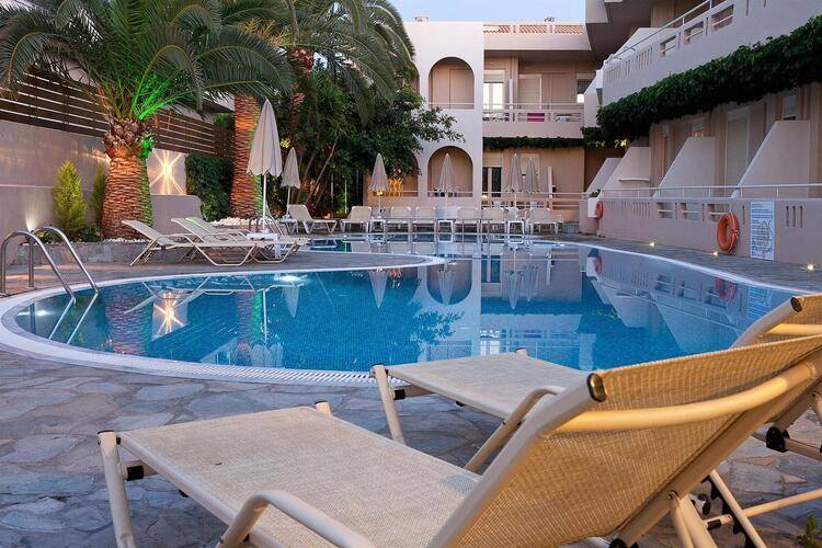 Axos Hotel