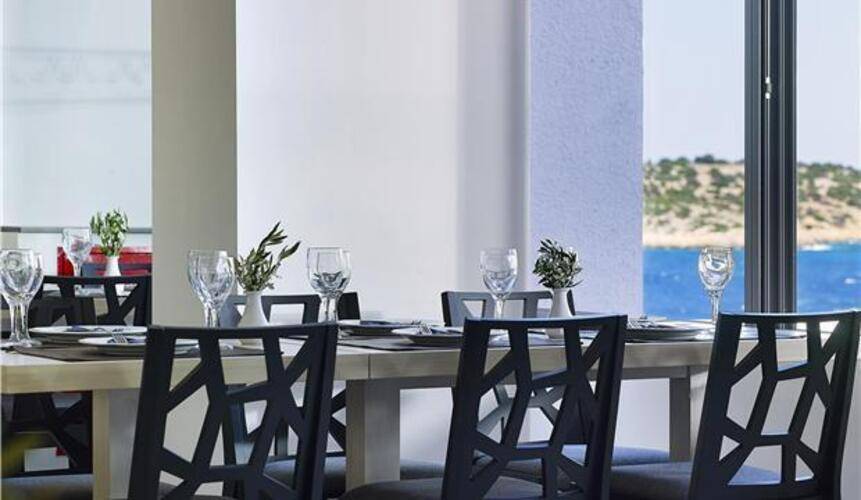 Mistral Bay Hotel