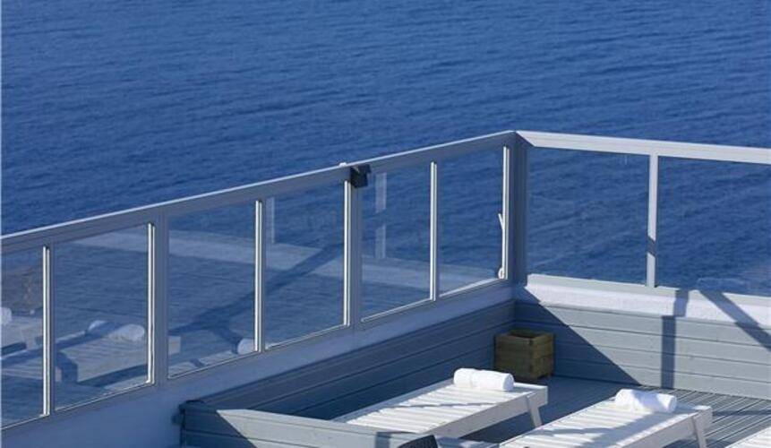 Mistral Bay Hotel