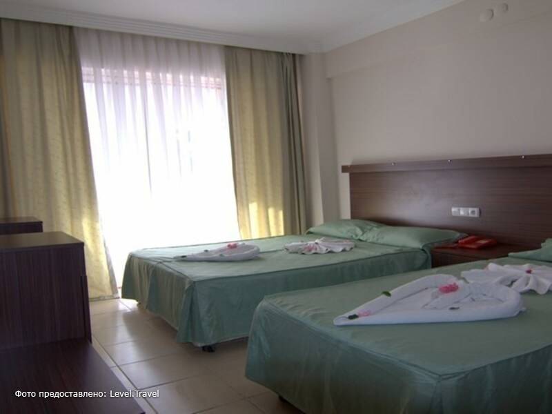 Фотография Kalamaki Beach Hotel