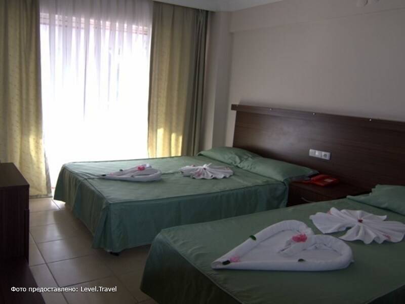 Фотография Kalamaki Beach Hotel