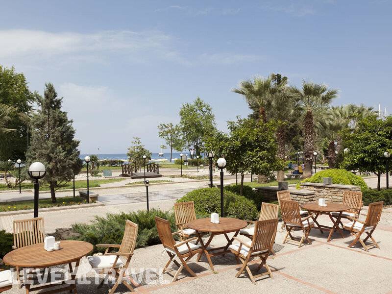 Фотография Queen's Park Turkiz Family Club Hotel