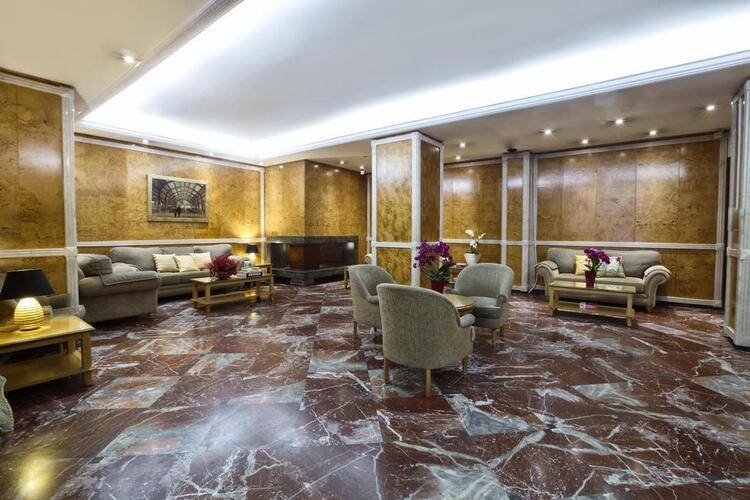 Astor Hotel