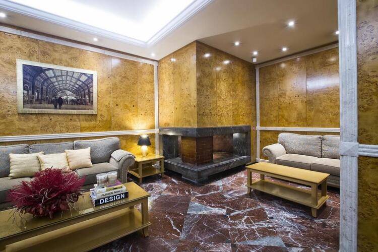 Astor Hotel