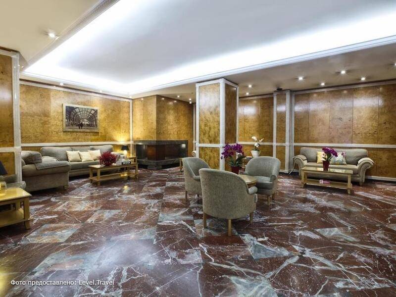 Фотография Astor Hotel