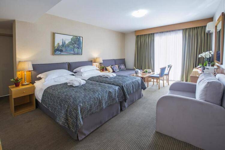 Astor Hotel
