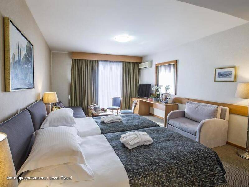Фотография Astor Hotel