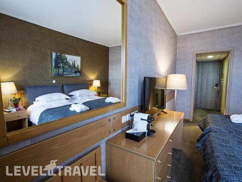 Фотография Astor Hotel