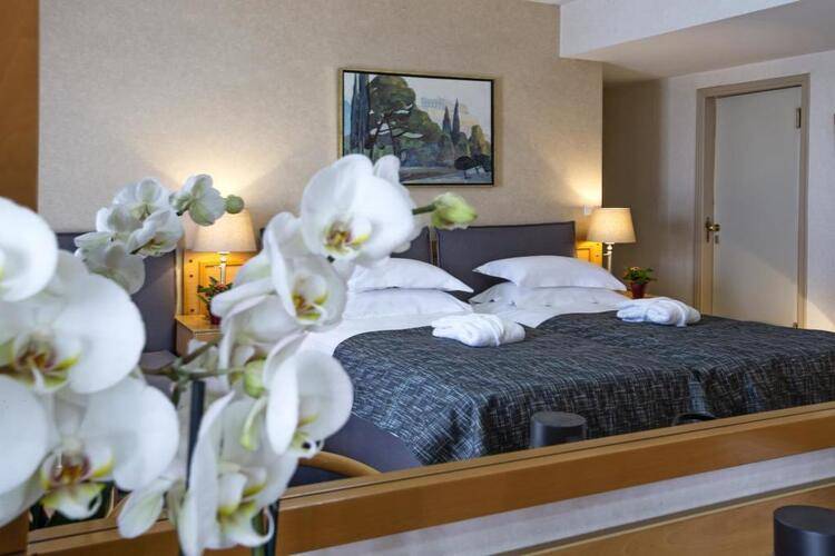 Astor Hotel