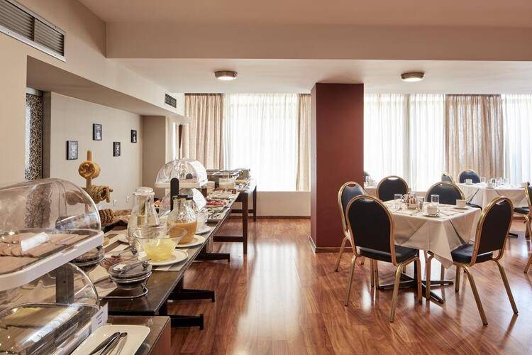 Candia Hotel