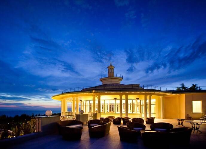Rodina Grand Hotel & Spa (Родина Гранд Отель И Спа)