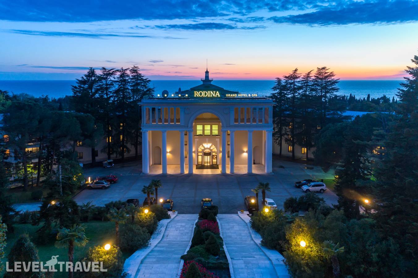 видео отеля Rodina Grand Hotel & Spa Sochi в Россия(Сочи - Центр) - превью №1