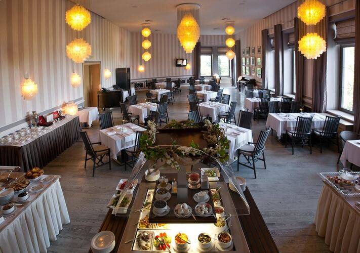 Rodina Grand Hotel & Spa (Родина Гранд Отель И Спа)