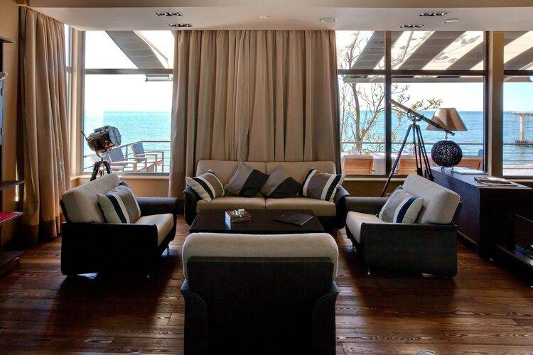 Rodina Grand Hotel & Spa (Родина Гранд Отель И Спа)