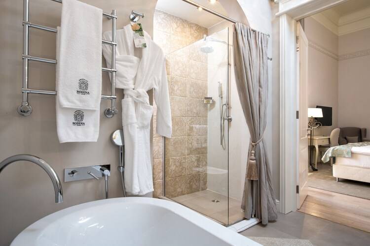 Rodina Grand Hotel & Spa (Родина Гранд Отель И Спа)