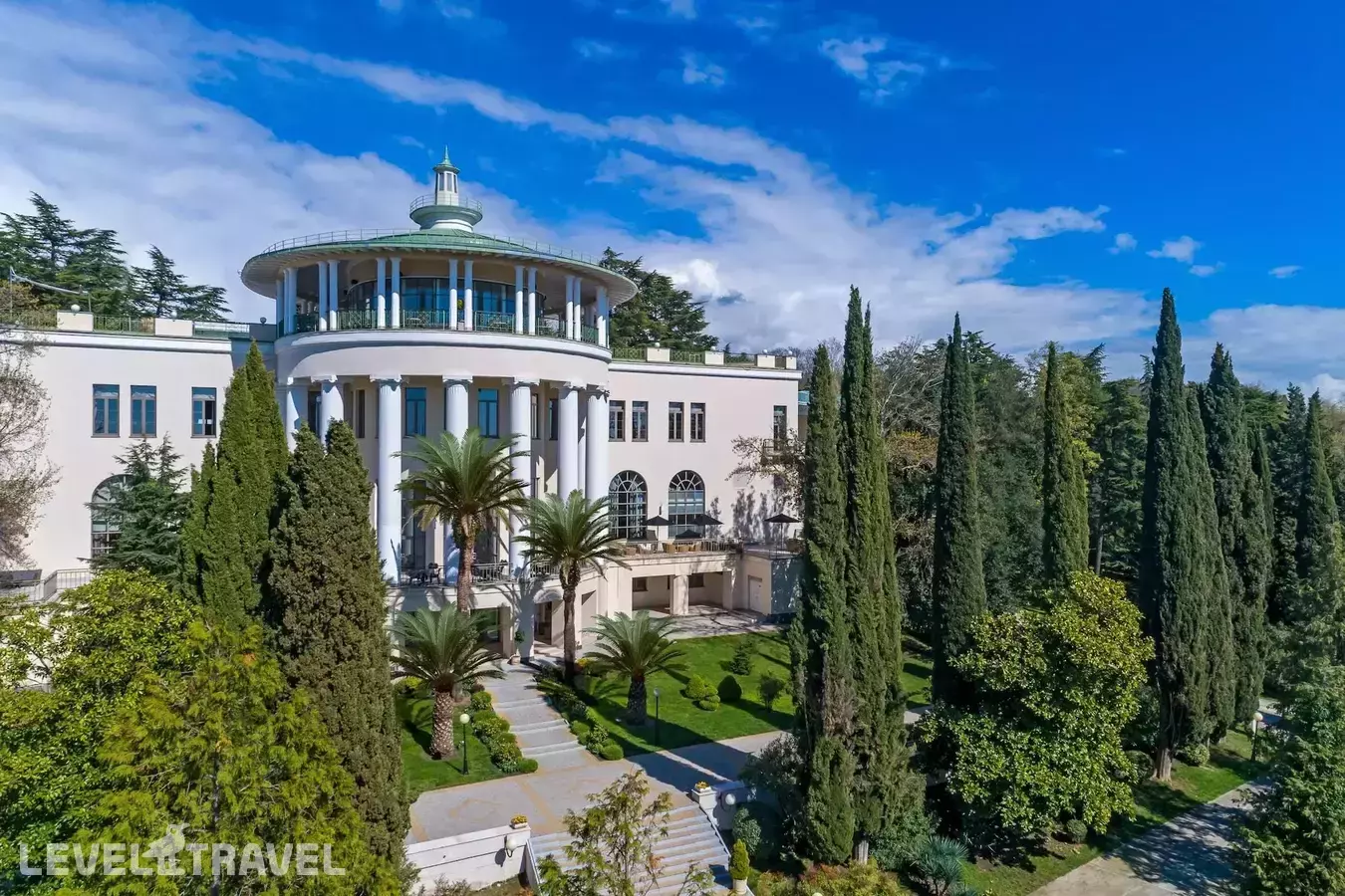 Rodina Grand Hotel & Spa (Родина Гранд Отель И Спа)