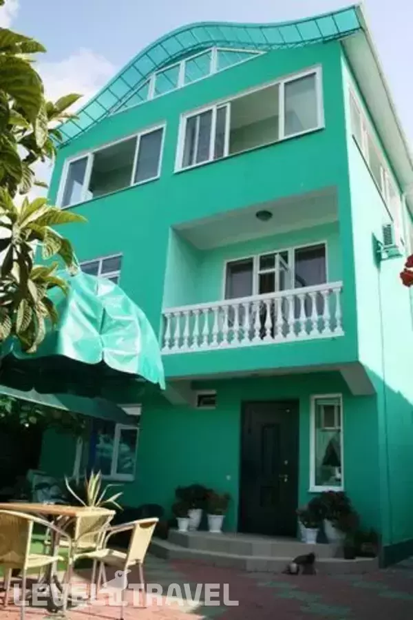 Гостиница Изумрудная