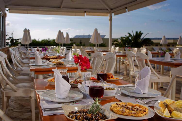 Bomo Rethymno Mare Royal & Water Park
