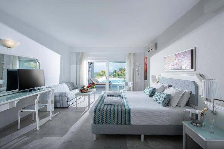 Bomo Rethymno Mare Royal & Water Park