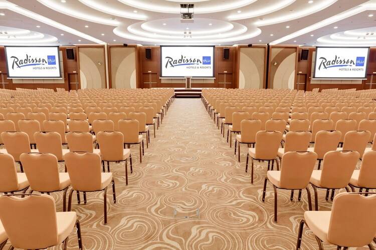 Mantera Resort & Congress (Бывш. Radisson Blu Resort & Congress Centre)