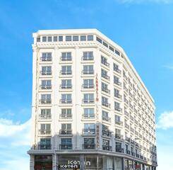 $item['hotel']['name']